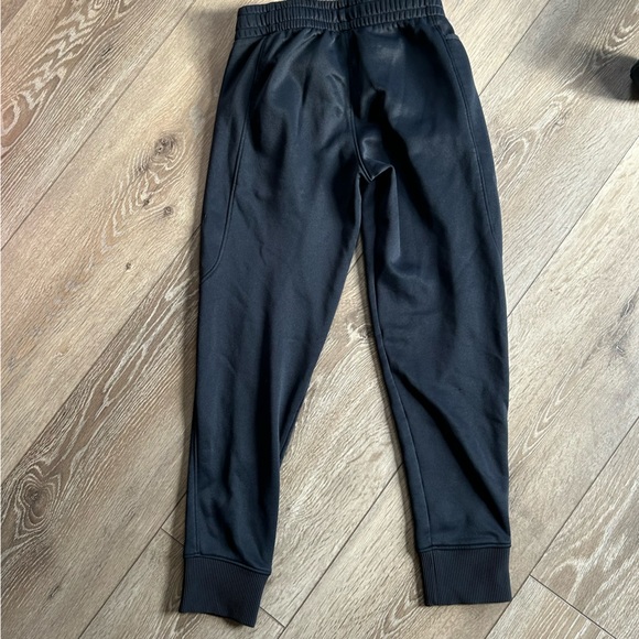 Under Armour youth joggers - Picture 2 of 2